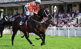 Ippica Ippodromo Snai San Siro: nella super domenica di galoppo il vecchio Ponntos vince la listed per il Premio Certosa