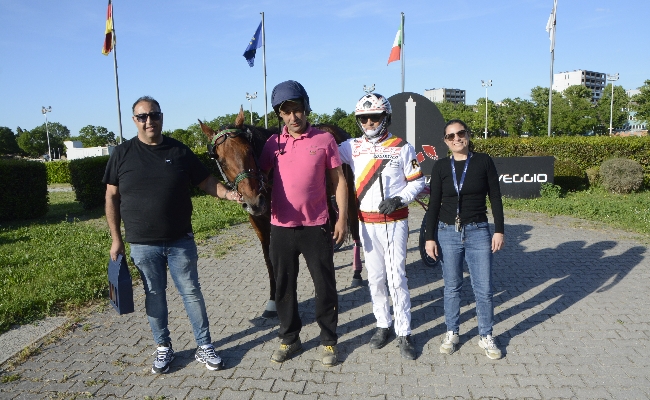 Ippica Ippodromo Arcoveggio di Bologna: Etereo Jet vince il Premio Nadi