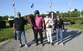 Ippica Ippodromo Arcoveggio di Bologna: Etereo Jet vince il Premio Nadi