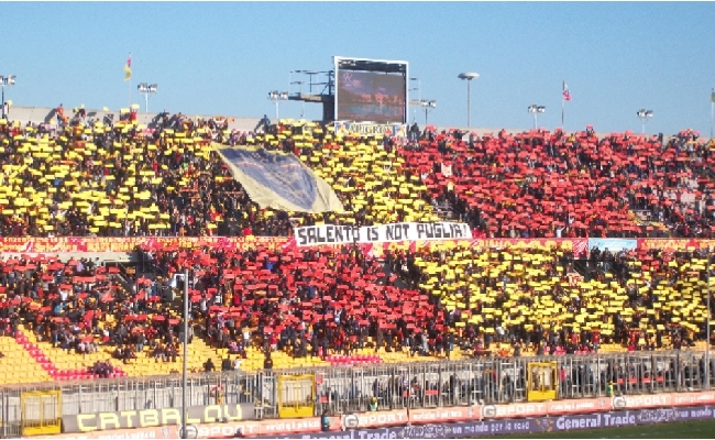 Serie A il goal di Stulic “salva” il Lecce dal baratro: per i bookie la Cremonese (1 03) è già retrocessa