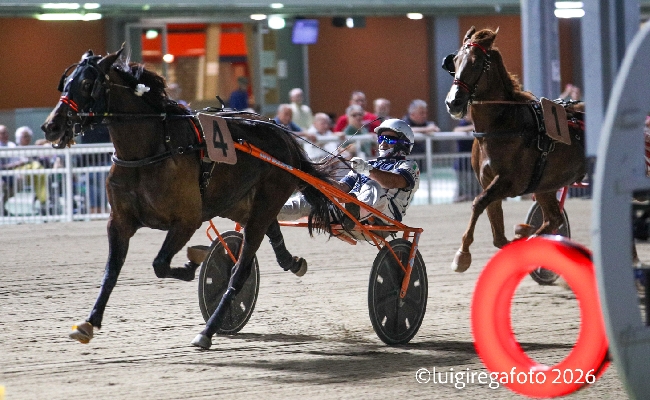 Ippica Ippodromo Cesena: Giordana vince il Premio Club Ippodromo