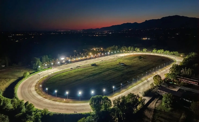 Ippodromo del Garigliano: stasera la “Notte delle Stelle” del trotto italiano
