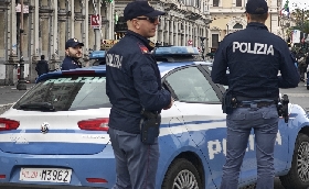 Controlli della Polizia a Montecatini (PT): sala slot lasciata incustodita sospesa la licenza