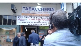 SuperEnalotto il jackpot a 207 6 milioni di euro: da Vibo Valentia a Reggio la Calabria sogna un nuovo colpo dieci anni dopo