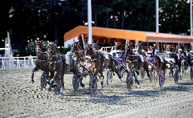 Ippodromo di Cesena: venerdì 28 agosto la corsa tris e due prove clou per un convegno di qualità
