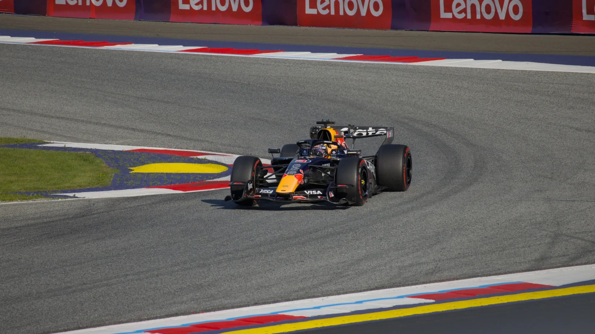 Formula 1, GP Stati Uniti: Antonelli può chiudere i conti per il titolo, ma su William Hill ad Austin parte favorito Verstappen