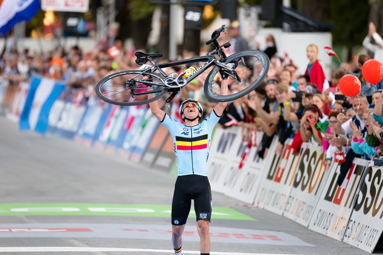 Mondiale di ciclismo: senza Pogacar i bookie incoronano Evenepoel (3,00), l'Italia si affida a Ciccone e Finn