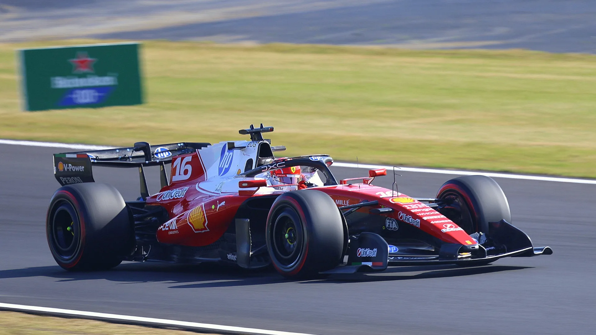 F1, Gp Bahrein: su Snai Antonelli vede la vittoria al debutto a Sepang, la Ferrari si aggrappa alla tradizione