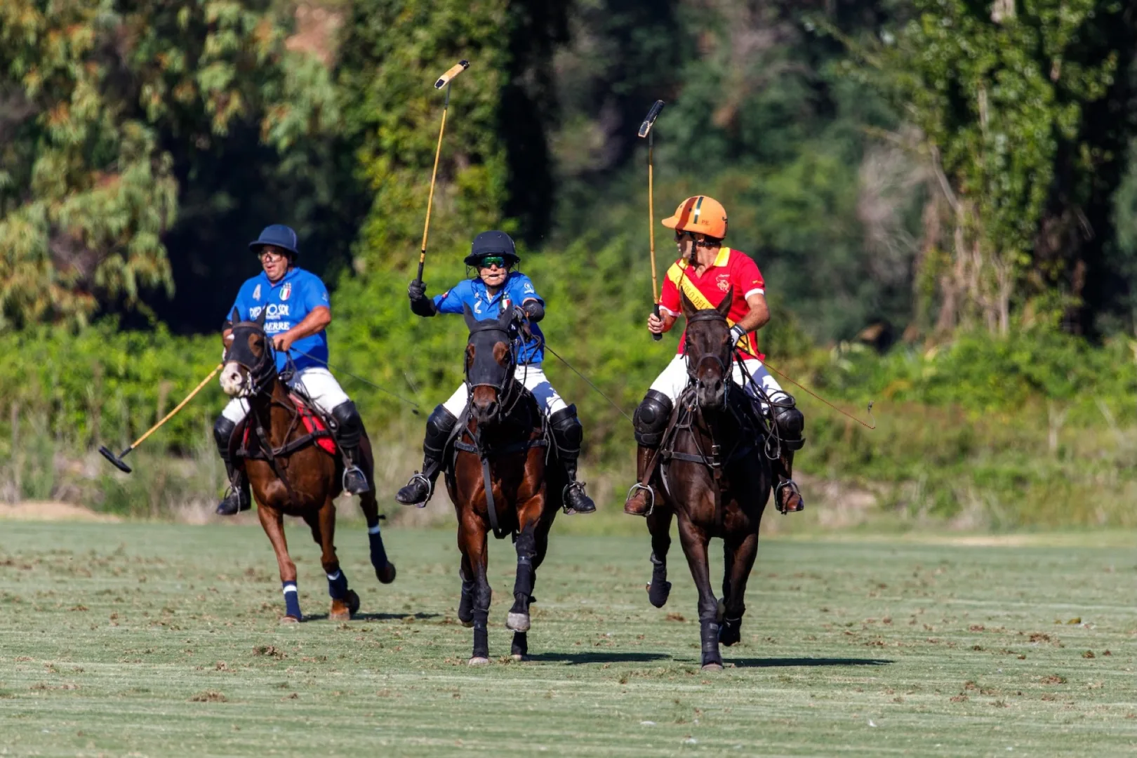    Campionato italiano di Polo U.S. Polo Assn., trionfa l'Acquedotto Romano. Polo for Smiles, sorrisi ed eleganza al Roma Polo Club